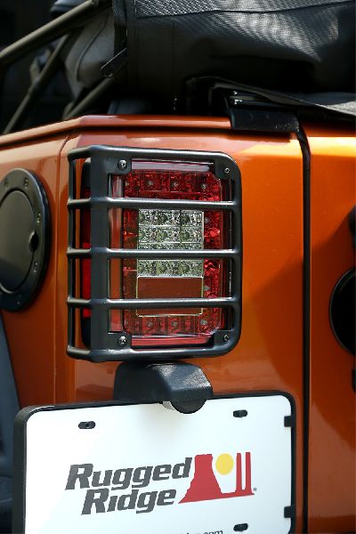 Rugged Ridge Tail Light Guard 