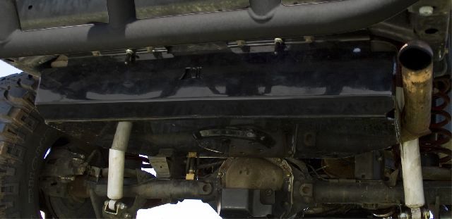 Rugged Ridge Skid Plate  Fuel Tank 