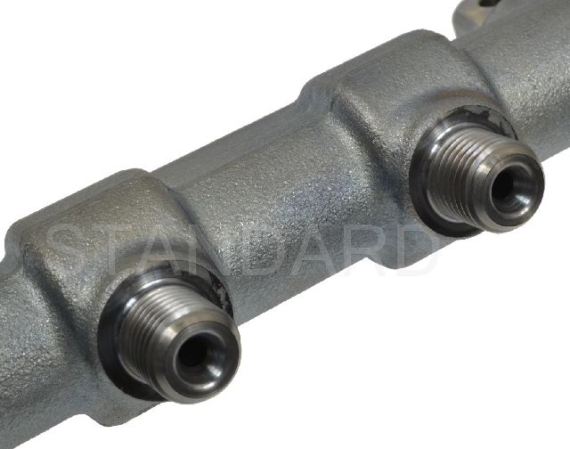 Standard Ignition Fuel Injector Rail  Right 