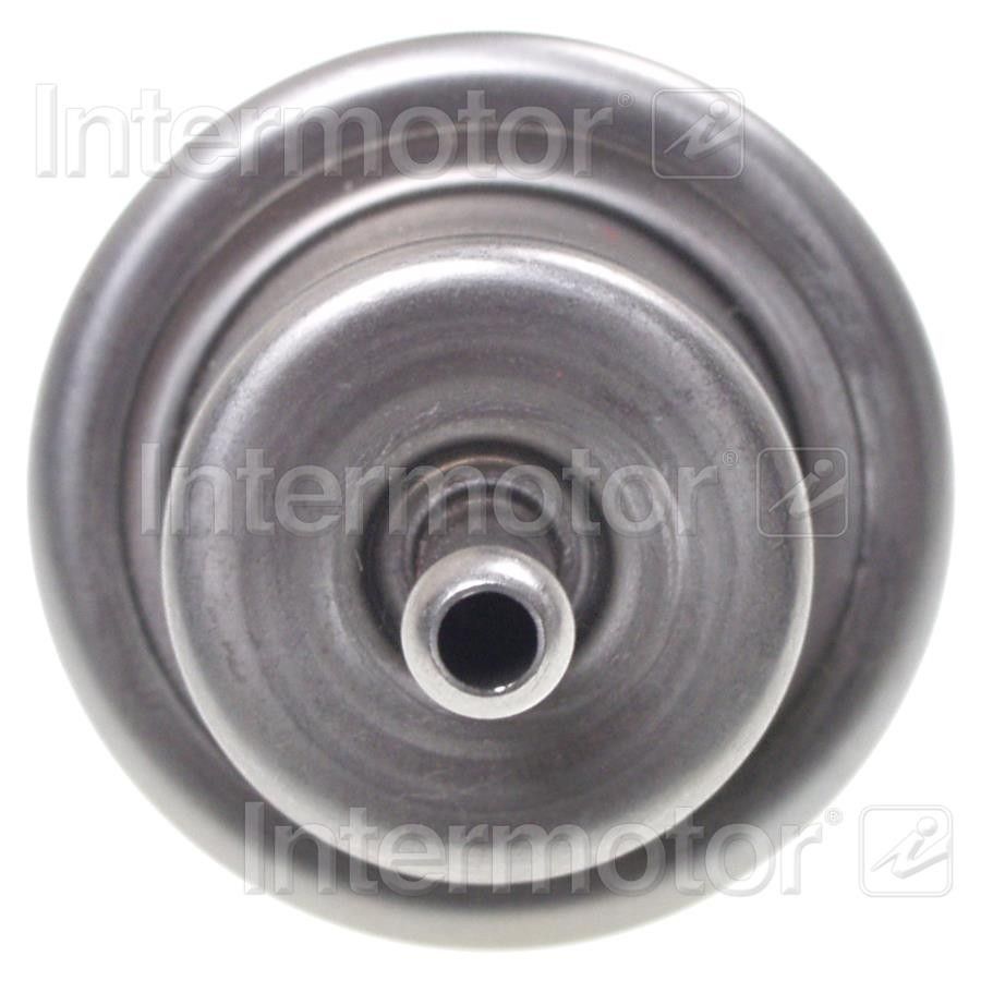2010, 2009, 2008, 2007, 2006, 2005, 2004, 2003, 2002, 2001, 2000, 1999, 1998 Ford Fiesta Fuel Injection Pressure Regulator