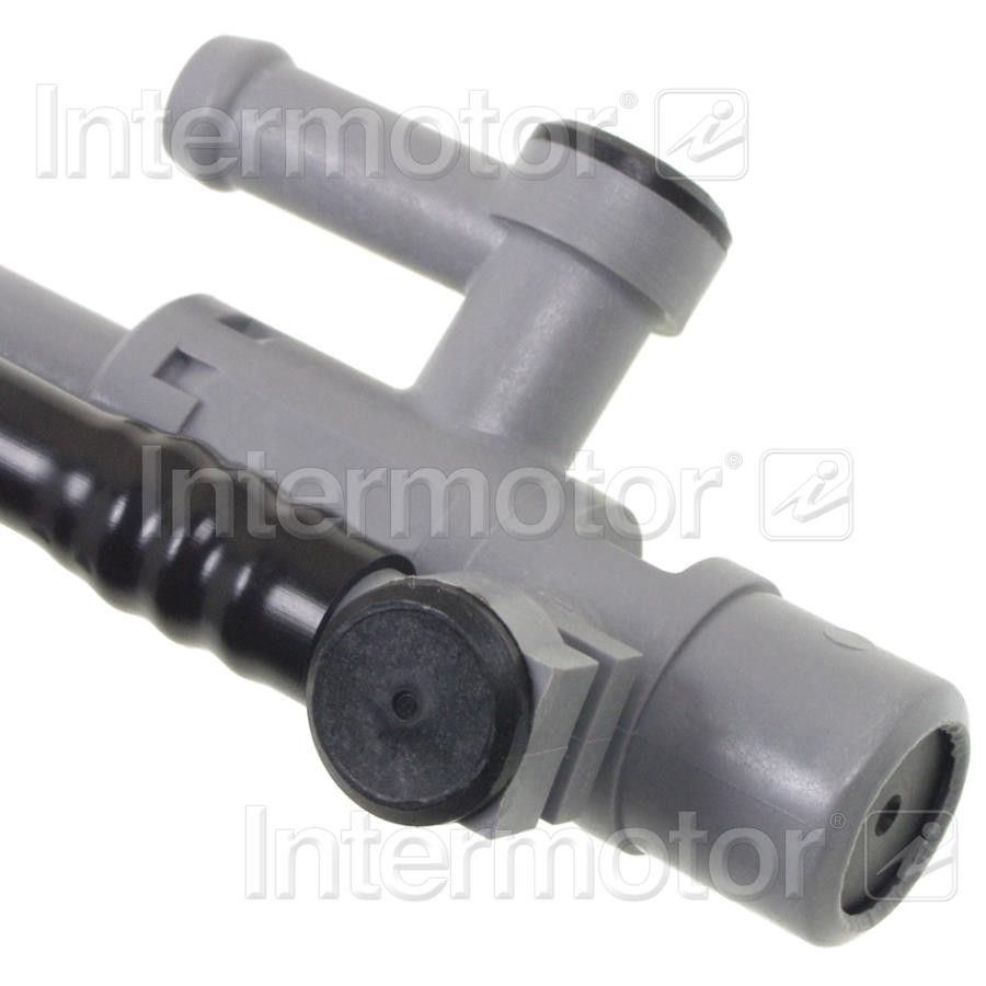 2003, 2002, 2001 Toyota Highlander Fuel Injection Pressure Regulator