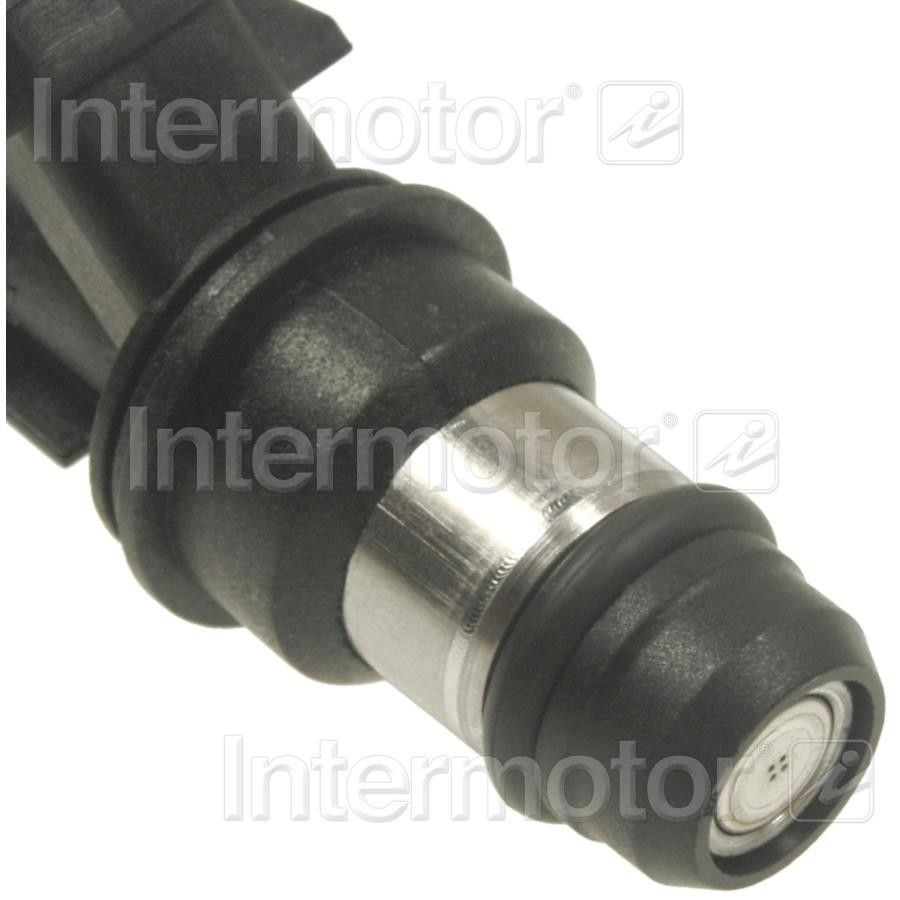 2003, 2002, 2001, 2000 Chevrolet S10 Fuel Injector