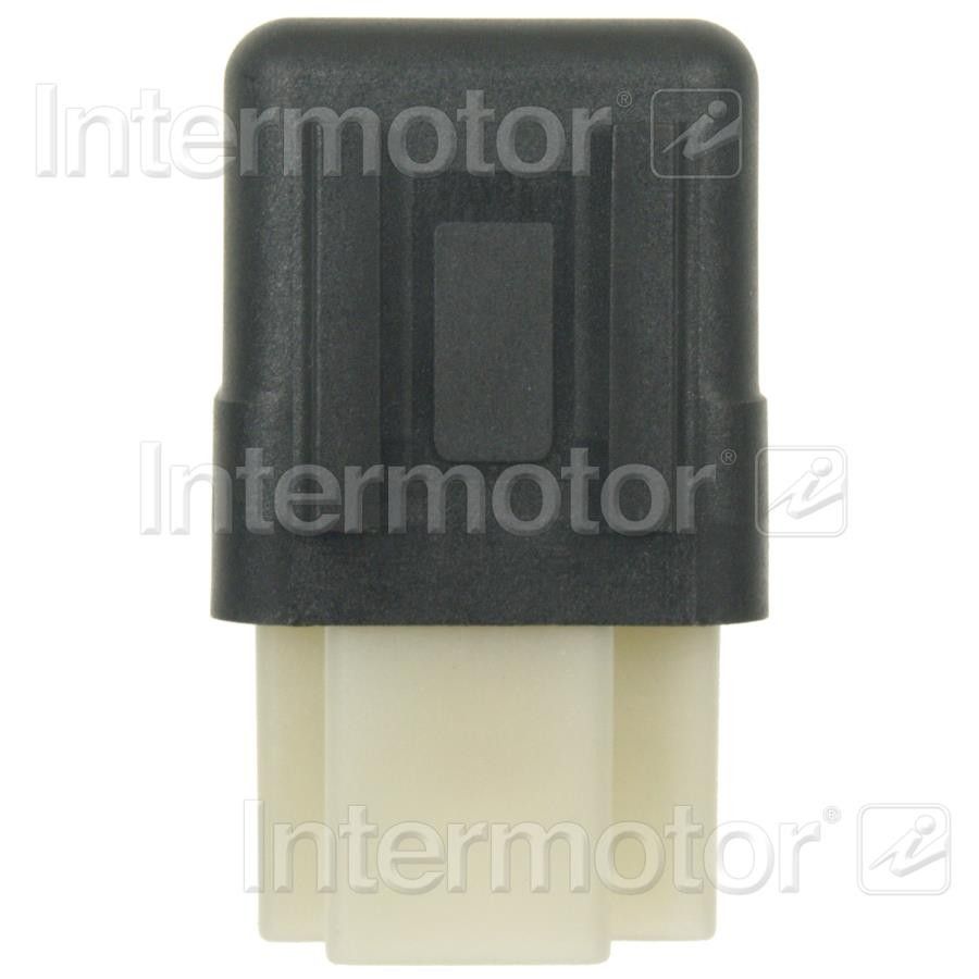 2006, 2005 Saab 9-2X Accessory Power Relay