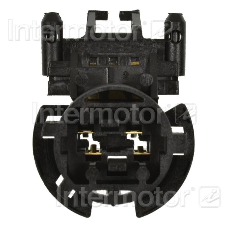 2005, 2004, 2003, 2002, 2001, 2000, 1999, 1998, 1997, 1996, 1995 Pontiac Sunfire Brake Light Socket