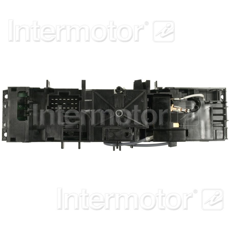 2006, 2005, 2004, 2003 Freightliner Sprinter 2500 2500 HVAC Temperature Control Panel