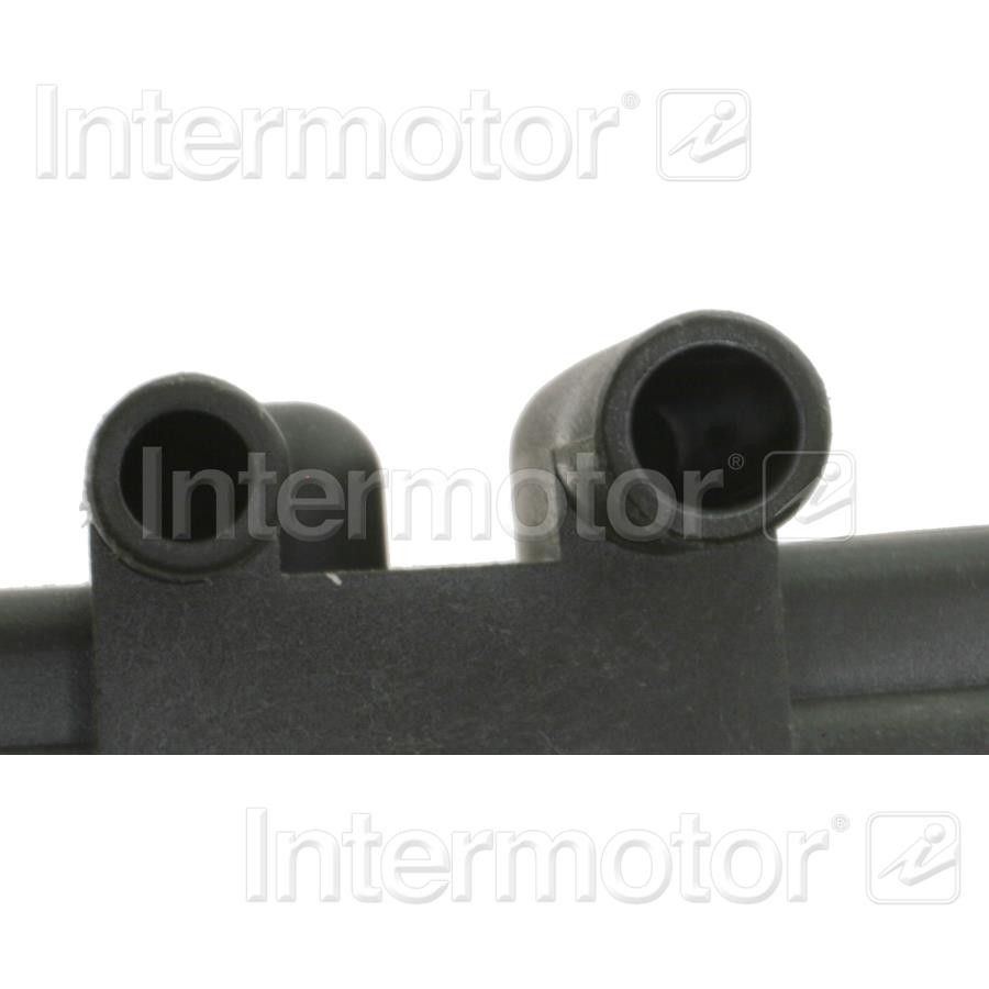 2004, 2003, 2002, 2001, 2000, 1999, 1998 Lincoln Navigator Exhaust Gas Recirculation (EGR) Pressure Sensor