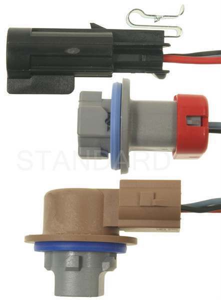 2011, 2010, 2009 GMC Acadia Brake Light Socket