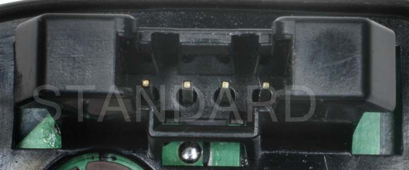 2006, 2005 Chevrolet Equinox Cruise Control Switch