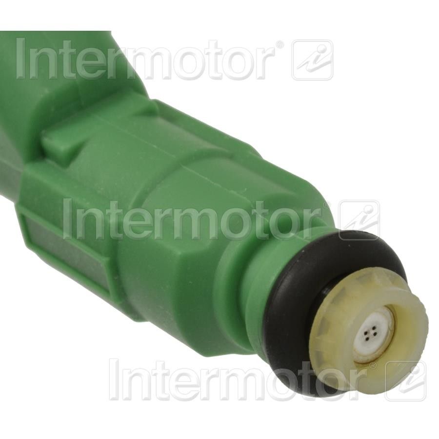 2005, 2004 Mazda 3 Fuel Injector