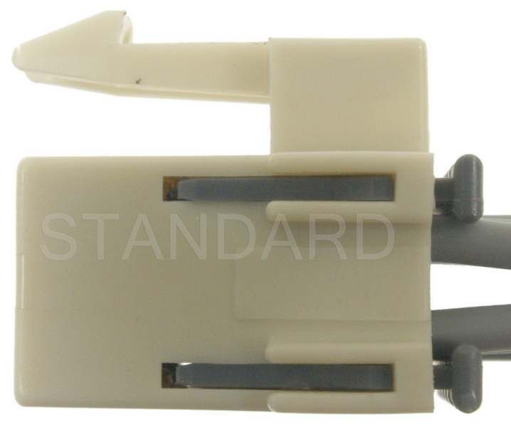 2006, 2005 Chevrolet Equinox Body Control Module Connector