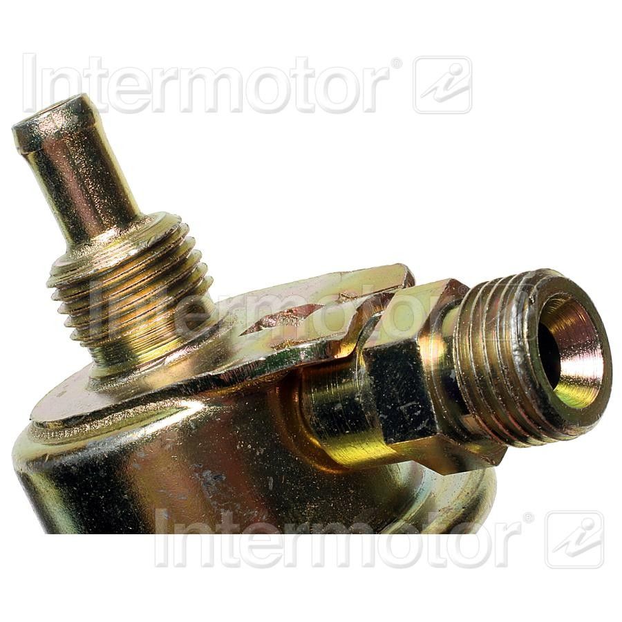 1994, 1993, 1992, 1991 Saab 900 Fuel Injection Pressure Regulator