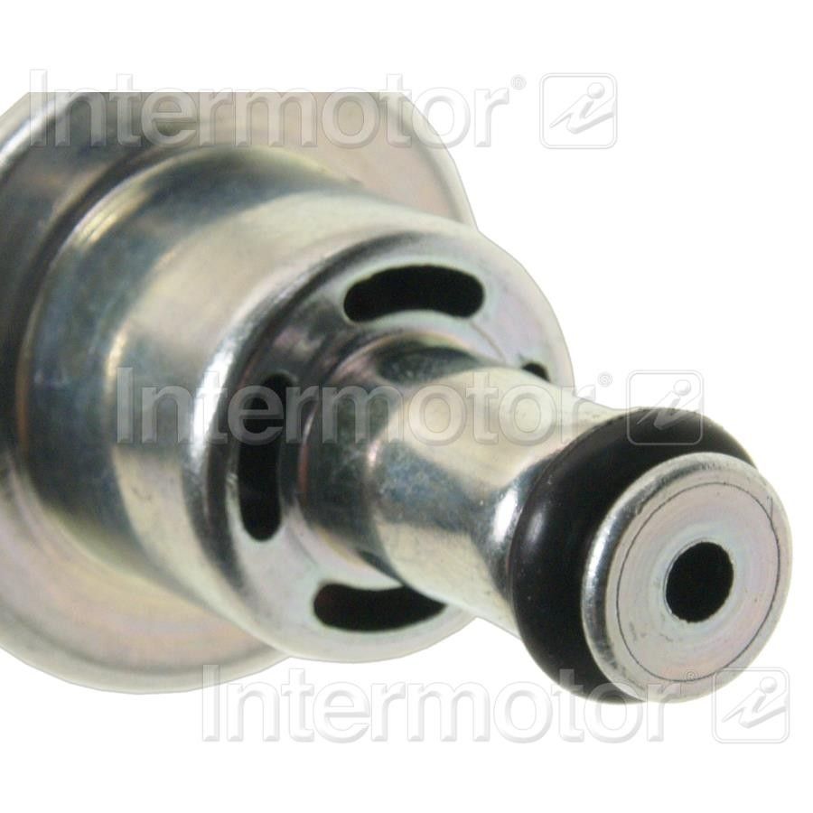2008, 2007 Hyundai Entourage Fuel Injection Pressure Regulator