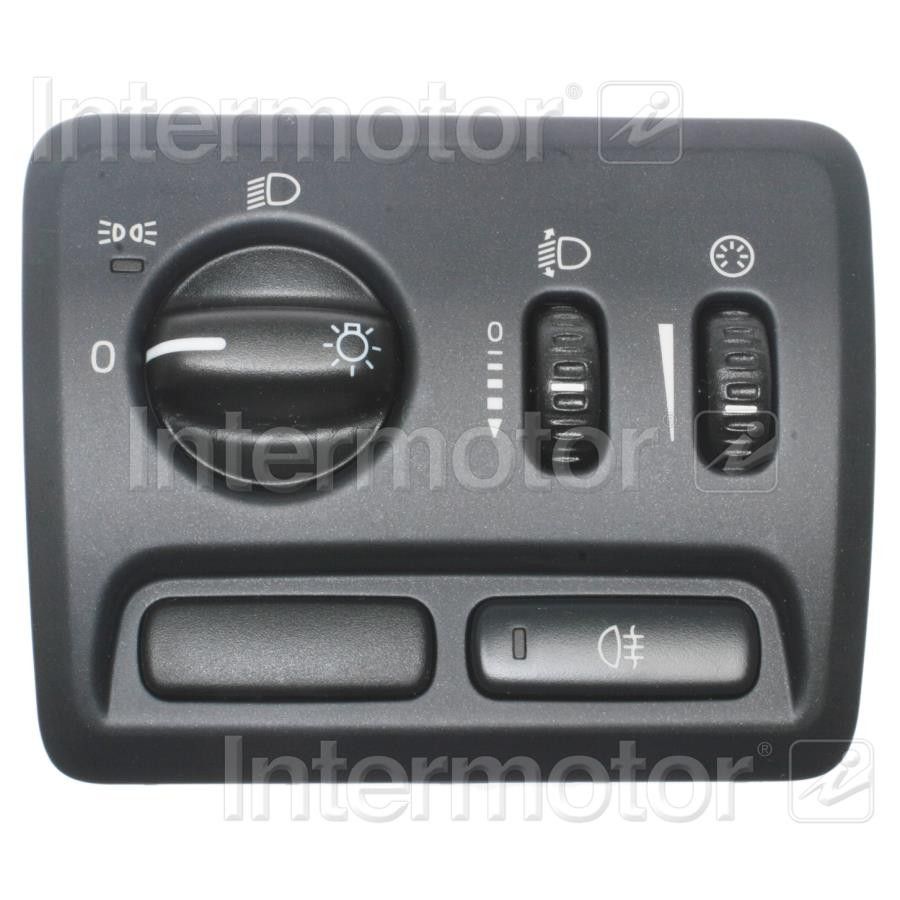 2007, 2006, 2005, 2004 Volvo V70 Headlight Switch