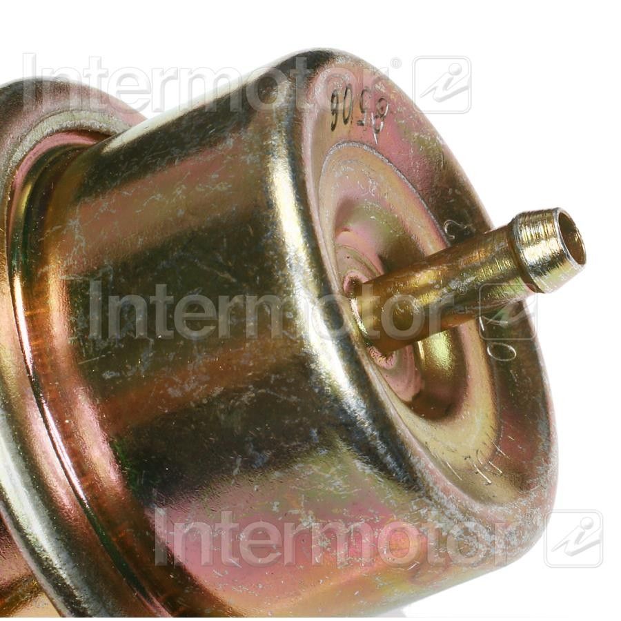 1988, 1987 Dodge Shadow Fuel Injection Pressure Regulator