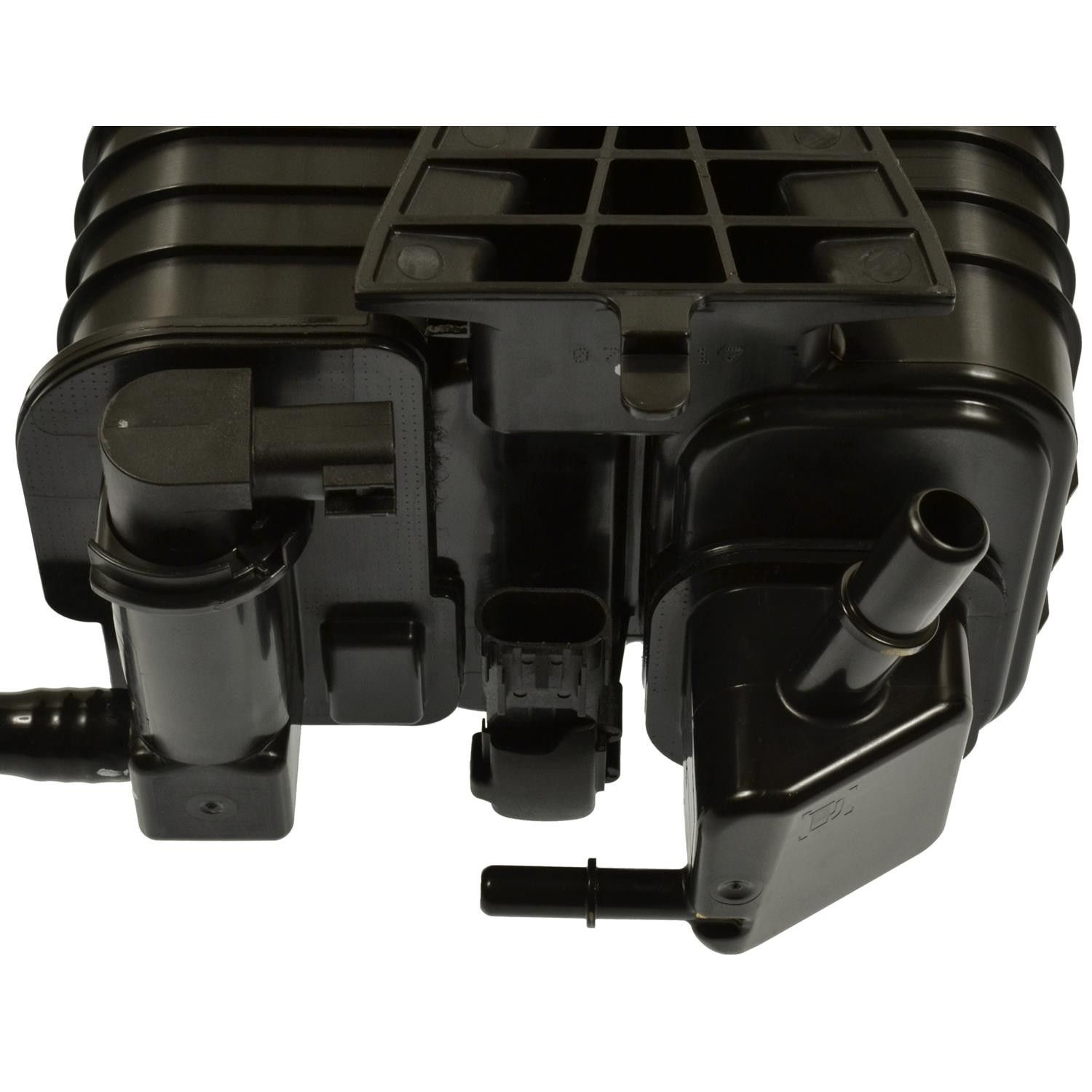2017, 2016 Chevrolet Malibu Vapor Canister
