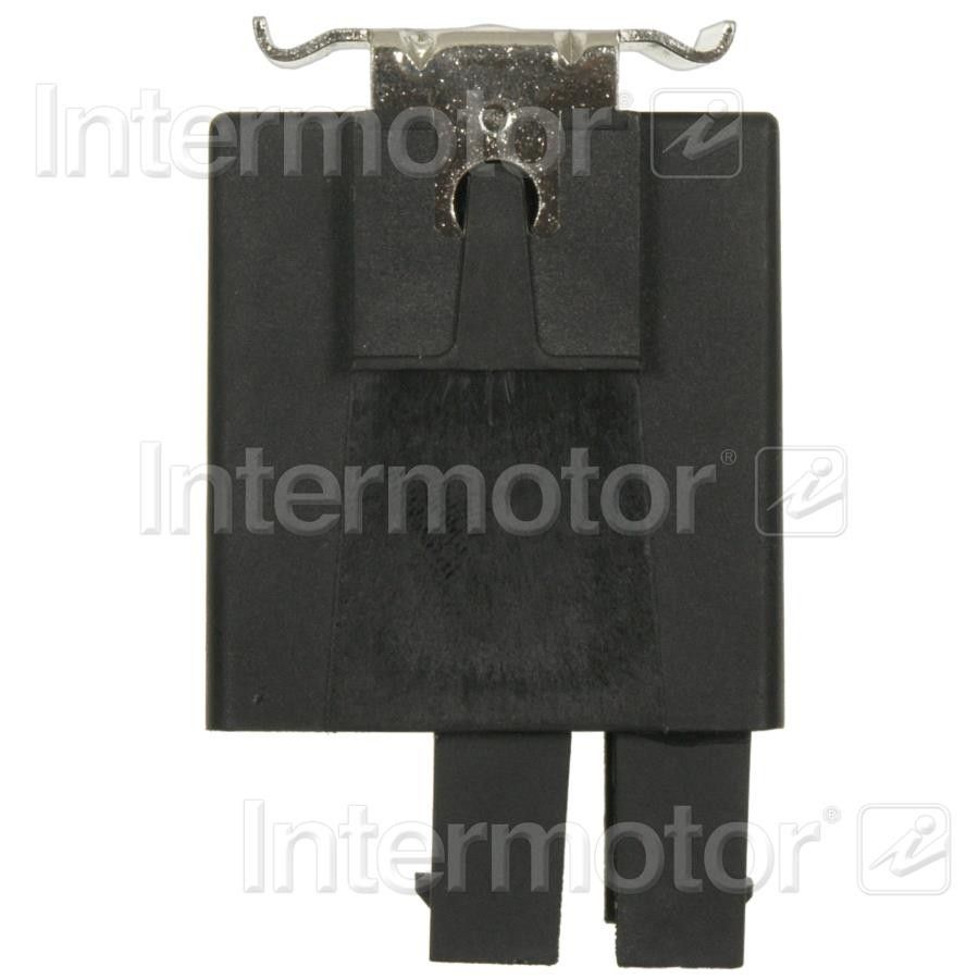 1989, 1988, 1987, 1986 Volvo 244 Fuel Injection Relay