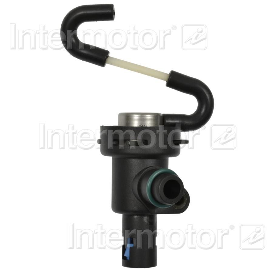 2004, 2003, 2002, 2001, 2000 Volvo S40 Fuel Injection Pressure Regulator