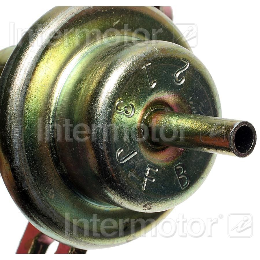1987, 1986 Mazda 626 Fuel Injection Pressure Regulator