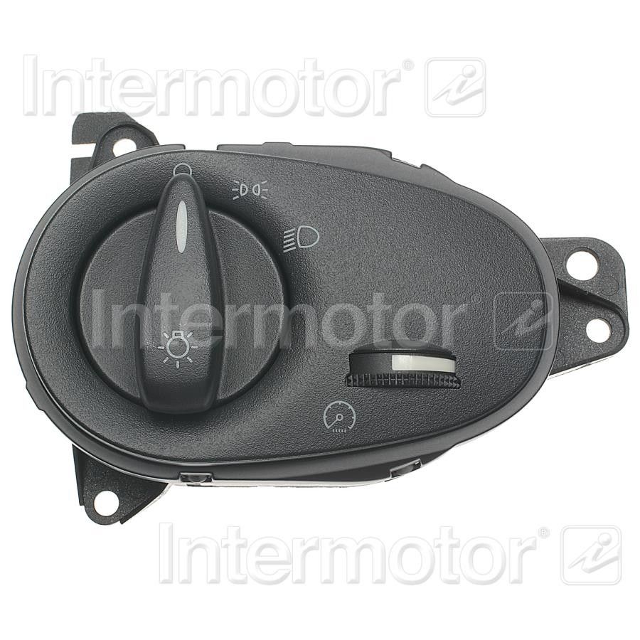 2004, 2003, 2002, 2001, 2000 Ford Focus Headlight Switch