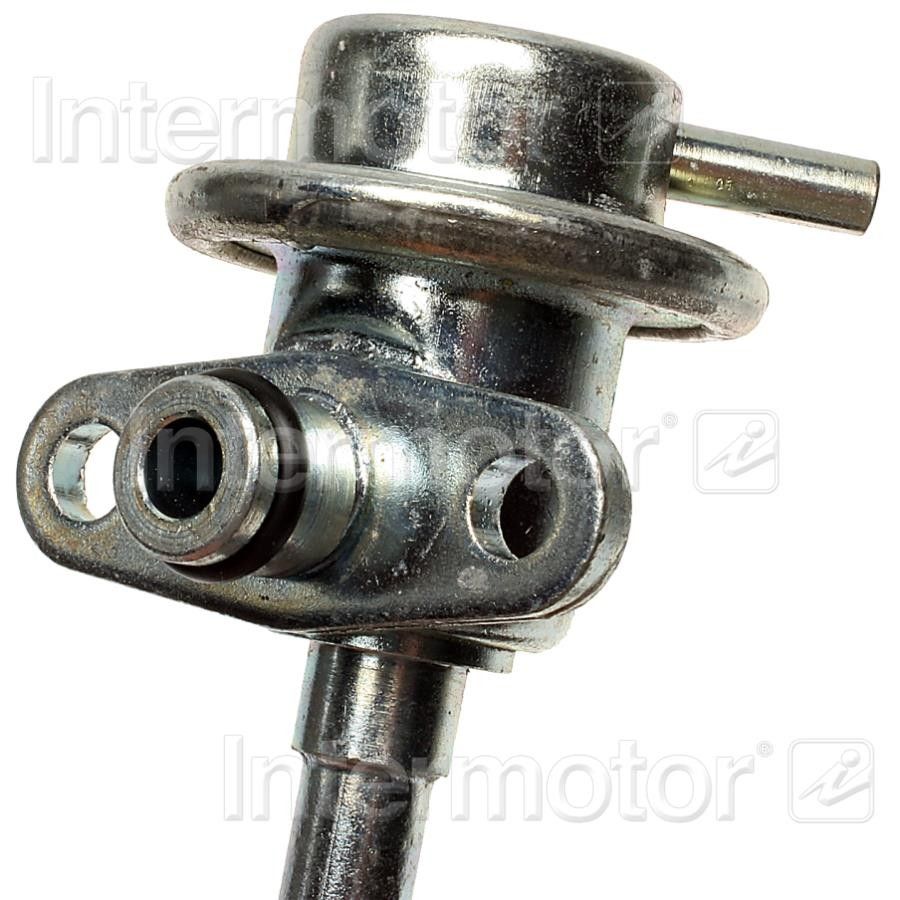 1994, 1993, 1992, 1991, 1990, 1989 Nissan Maxima Fuel Injection Pressure Regulator