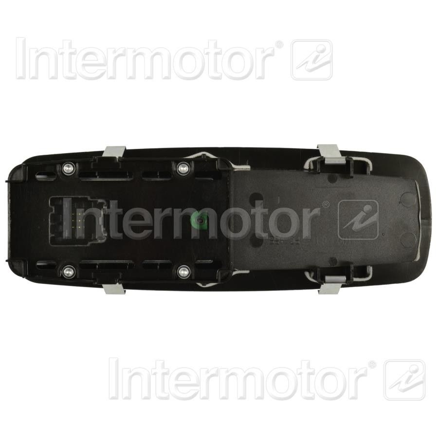 2022, 2021, 2020, 2019, 2018, 2017, 2016, 2015, 2014, 2013 Ram 2500 Door Window Switch