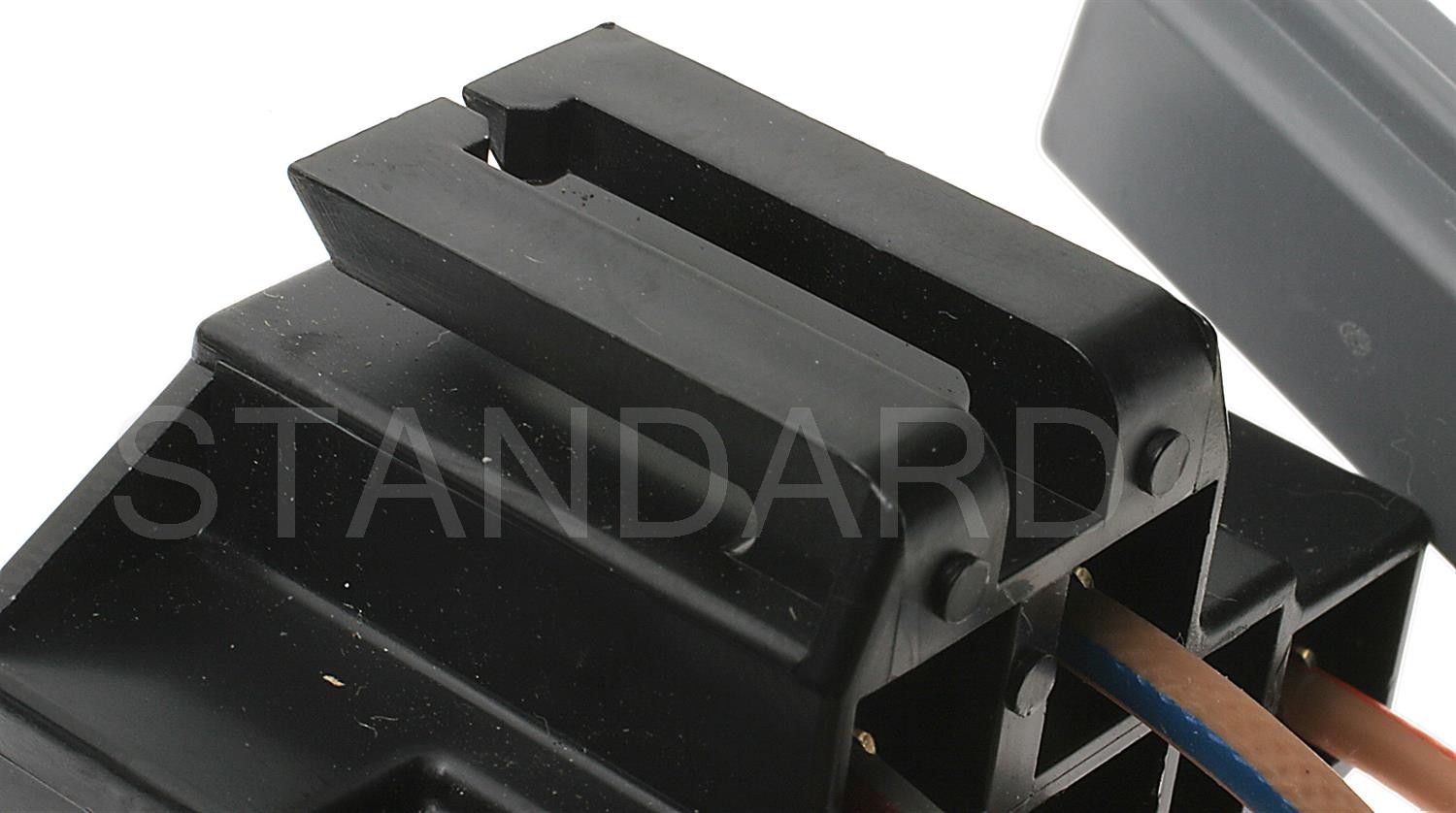 1994, 1993, 1992, 1991 Ford Explorer Electronic Engine Control Test Plug Connector