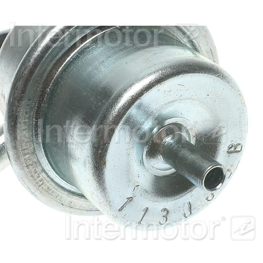 1978, 1977 BMW 630CSi 1977-1978 BMW 3.0Si Fuel Injection Pressure Regulator