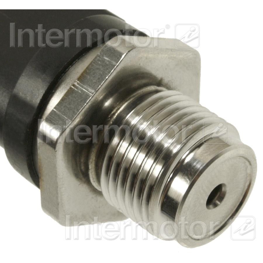 2009, 2008, 2007, 2006, 2005, 2004 Freightliner Sprinter 3500 2500 Fuel Pressure Sensor