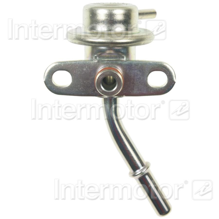2021, 2020, 2019, 2018, 2017, 2016, 2015, 2014, 2013, 2012, 2011, 2010, 2009, 2008 Lexus LX570 Fuel Injection Pressure Regulator