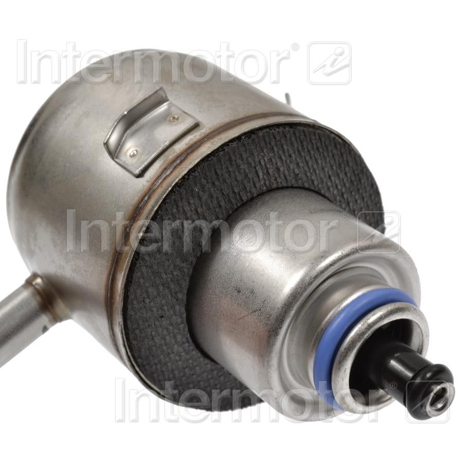 2005, 2004, 2003, 2002, 2001 Dodge Neon Fuel Injection Pressure Regulator