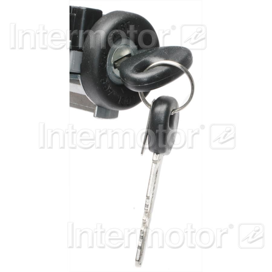 2003, 2002, 2001, 2000 Mazda MPV Ignition Lock Cylinder