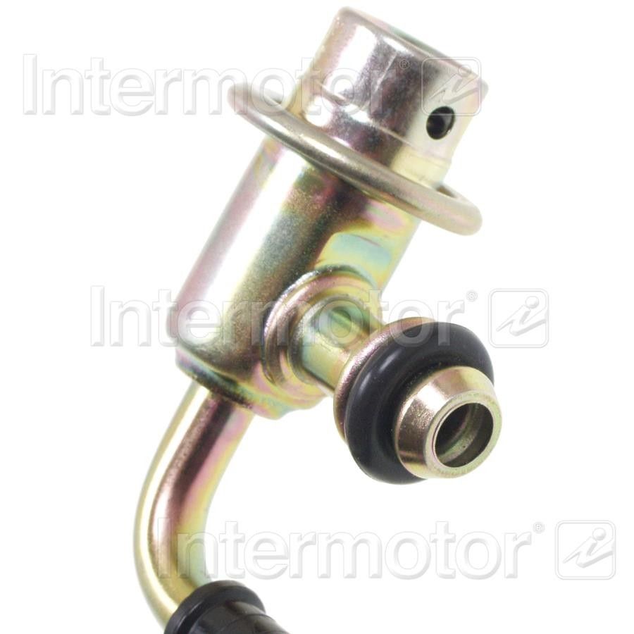 2003, 2002 Lexus ES300 Fuel Injection Pressure Regulator
