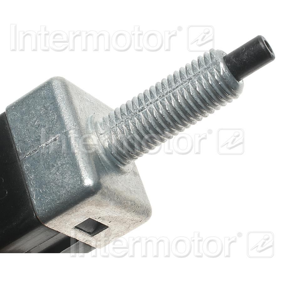1997, 1996, 1995, 1994 Geo Tracker Brake Light Switch