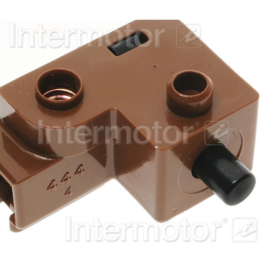 1997, 1996, 1995, 1994, 1993 Geo Prizm Parking Brake Switch