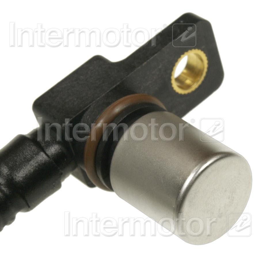 2008, 2007, 2006, 2005, 2004, 2003, 2002, 2001, 2000, 1999 Chevrolet Tracker Engine Crankshaft Position Sensor