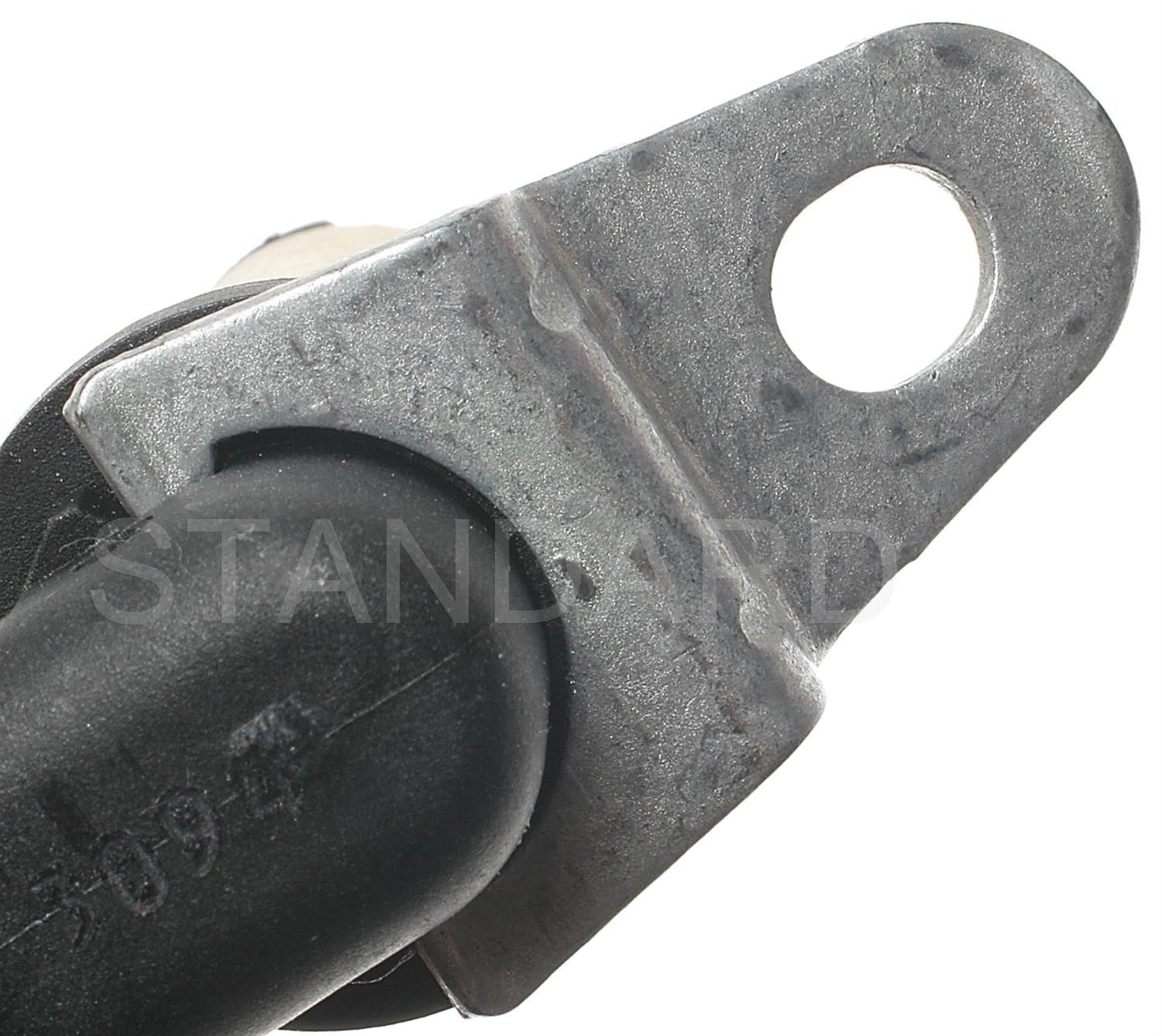2004, 2003, 2002, 2001 Pontiac Aztek Engine Oil Level Sensor