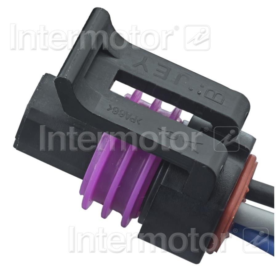 2005, 2004, 2003, 2002, 2001, 2000 Ford Excursion Club Wagon Fuel Pressure Sensor Connector
