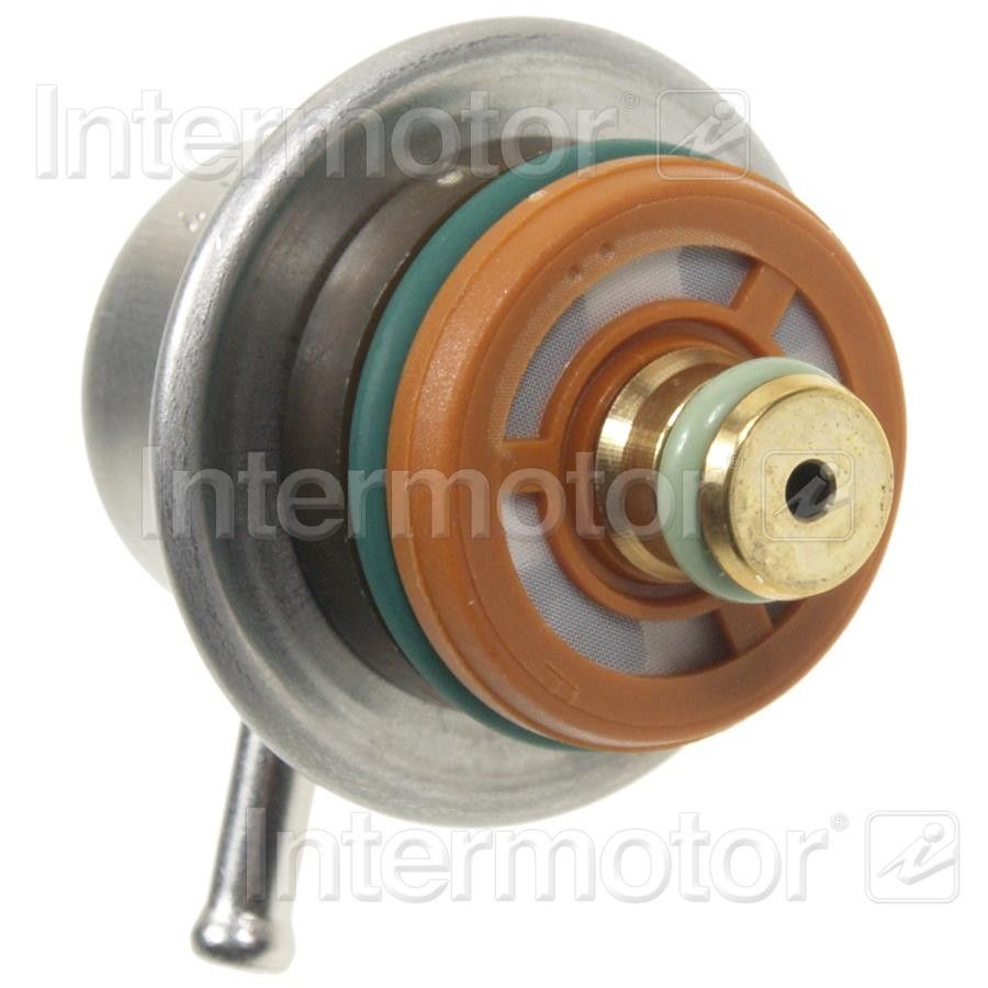 2003, 2002, 2001, 2000 Audi S3 Fuel Injection Pressure Regulator