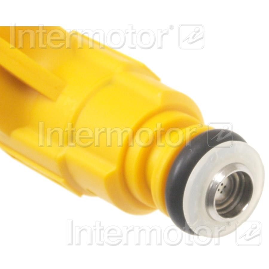 2006, 2005, 2004, 2003 Porsche Cayenne Fuel Injector
