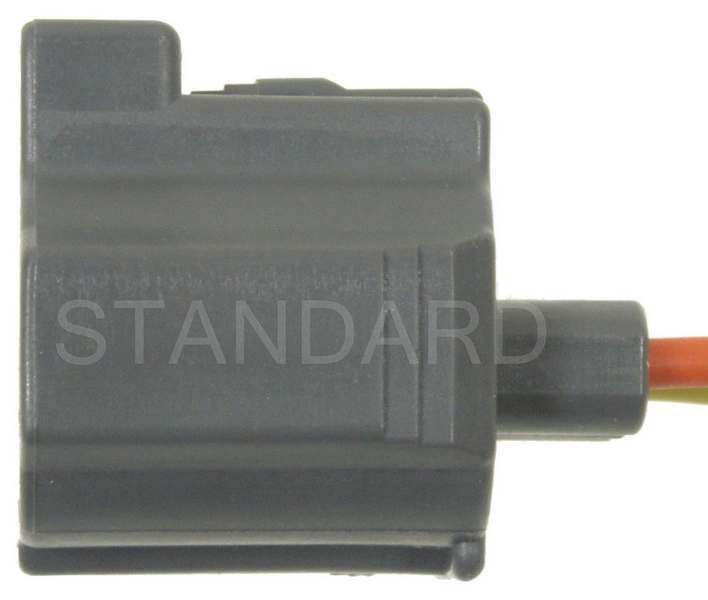 2005, 2004 Ford Excursion Alternator Connector