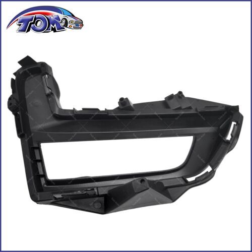 Tom Auto Parts Fog Light Trim 