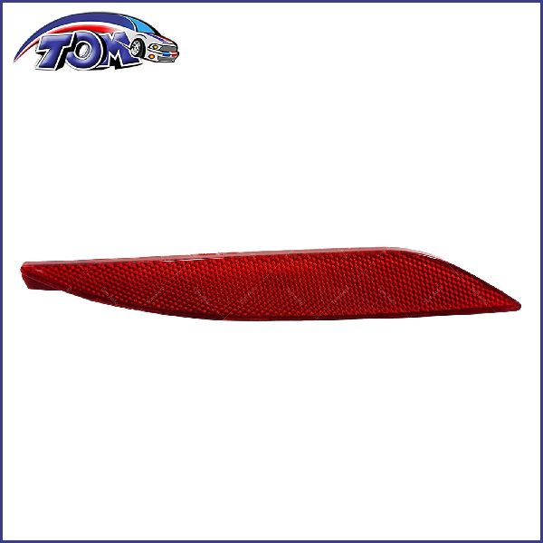 Tom Auto Parts Reflector Assembly 
