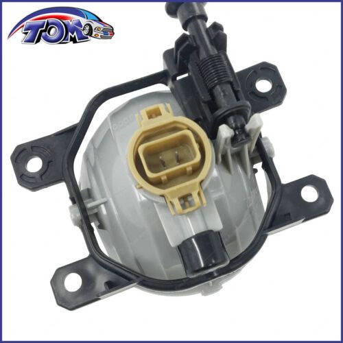 Tom Auto Parts Fog Light 