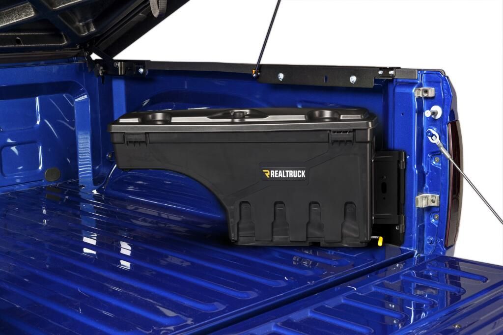 Truck Bed Storage Box - UnderCover SC207P