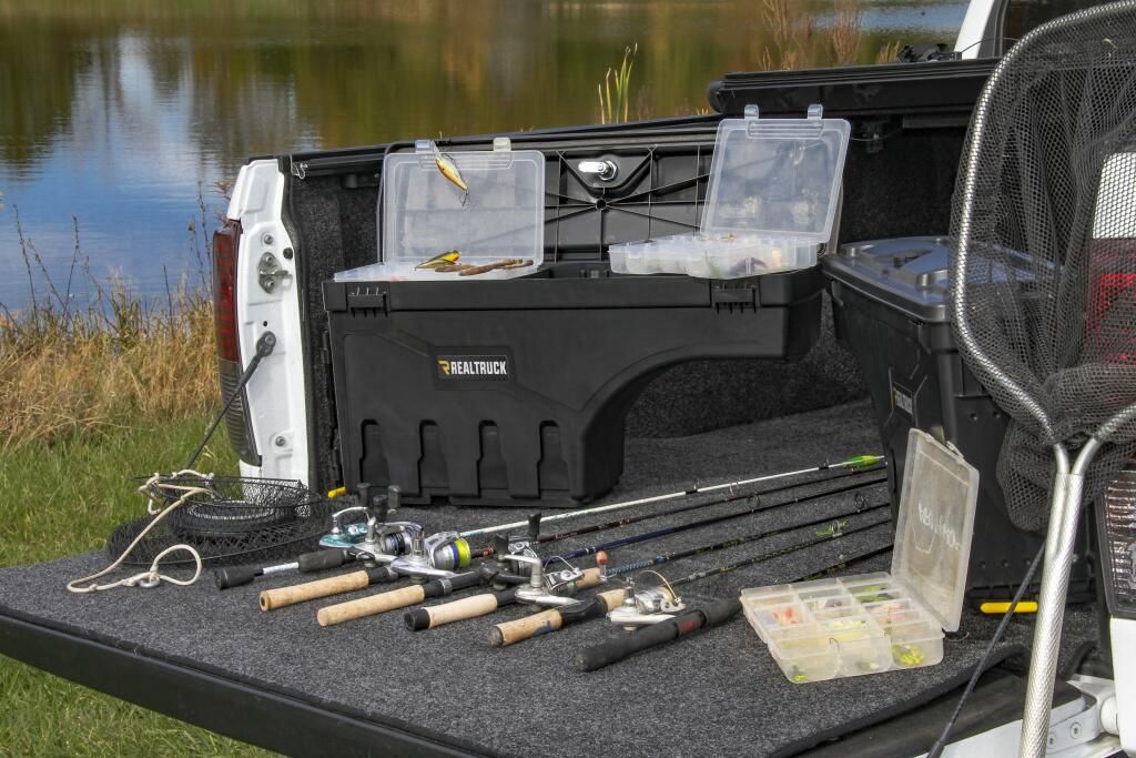 Truck Bed Storage Box - UnderCover SC201D