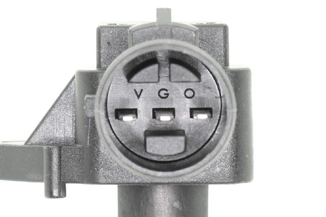 Manifold Absolute Pressure Sensor for 1996-2004 Acura RL (Vemo V26-72-0007)
