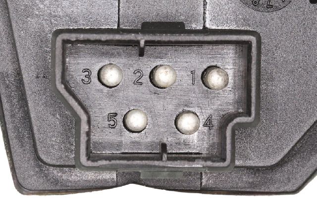 HVAC Blower Motor Resistor for 2001-2006 BMW M3 (Vemo V20-79-0002)