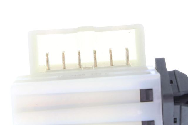 Brake Light Switch for 2005-2010 Chrysler 300 (Vemo V33-73-0001)