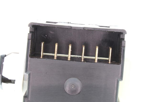 Brake Light Switch (Vemo V33-73-0002)