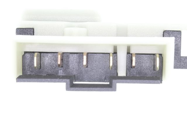Brake Light Switch for 2002-2004 Oldsmobile Bravada (Vemo V51-73-0009)